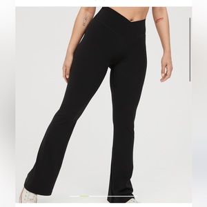 AERIE high waisted crossover leggings